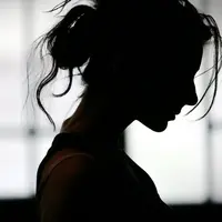 Ilustrasi perempuan/copyright shutterstock