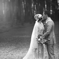 [Bintang] 8 Inspirasi Gaun Pernikahan Jadul dari Tahun 20-an