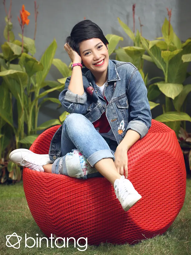 [Bintang] Eksklusif Dhea Seto No 1