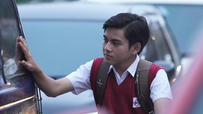 Live Streaming SCTV Sinetron Dari Jendela SMP Episode ...