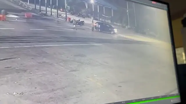 Detik-Detik Polisi Kejar Pria hingga Sembunyi di Loteng, AR-15 dan 15 Peluru Ditemukan