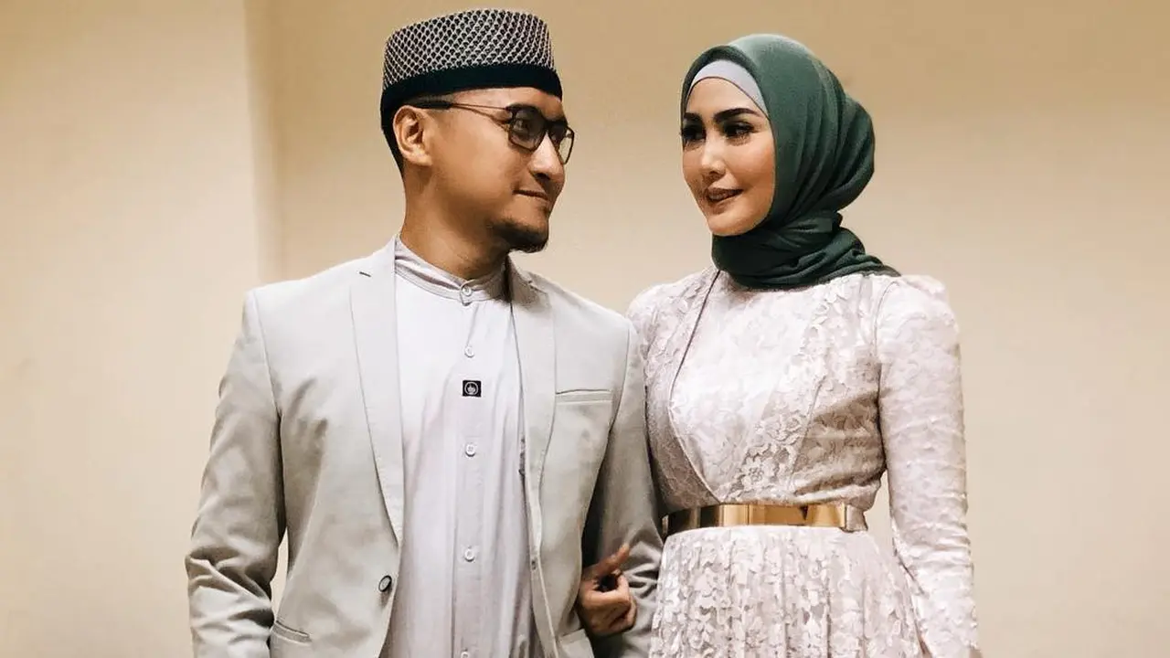 [Bintang] Fenita Arie