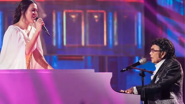 Raisa Andriana duet dengan raja dangdut Rhoma Irama