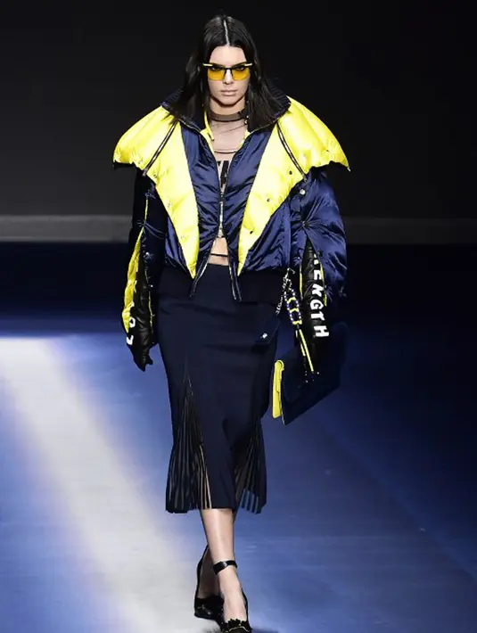 Melihat iklan yang dibintangi seorang Kendall sangat menuai kontroversi publik, seorang ahli pun ikut berbicara. Namun pendapatnya kali ini mengenai karier dan tindakan yang harus dilakukan Kendall untuk meredakan keramaian ini. (AFP/Bintang.com)