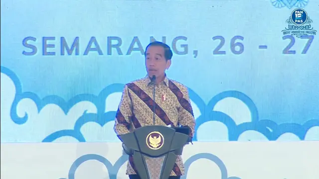 Presiden Jokowi di Rakornas PAN di Semarang