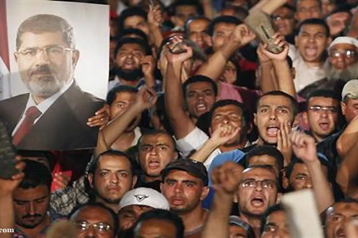 morsi-tahanan-130704b.jpg
