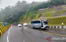 Libur Panjang Akhir Tahun: Volume Kendaraan Puncak Cianjur Meningkat Drastis, Polisi Terapkan Rekayasa Lalin