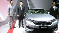 Honda resmi memperkenalkan  all new Honda Civic, new Honda Brio RS, dan new Honda Accord di IIMS 2016