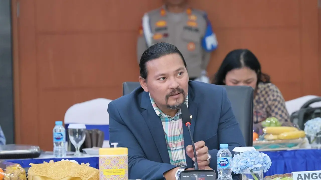 Anggota Komisi III DPR RI Fraksi Partai Gerindra, Martin Daniel Tumbeleka