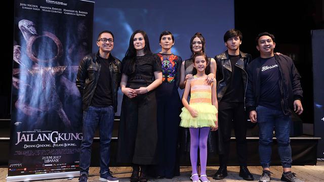 Main Film Jailangkung Jefri Nichol Amanda Rawles Disebut Pacaran News Entertainment Fimela Com
