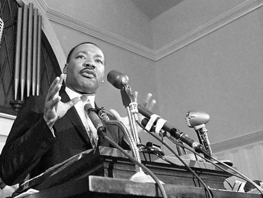 Martin Luther King saat berbicara di Atlanta pada 1960. Martin Luther King merupakan tokoh pejuang persamaan ras di Amerika Serikat (AS). (AP Photo/File)