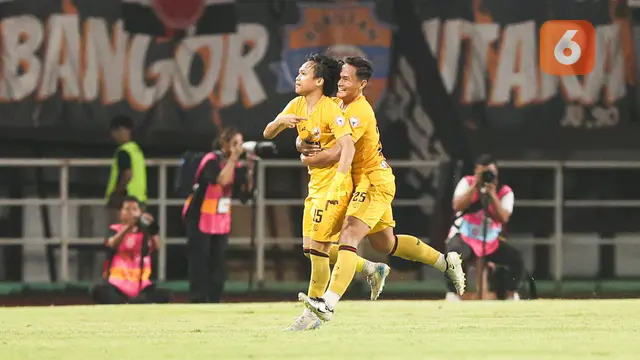 Persija Jakarta vs Semen Padang
