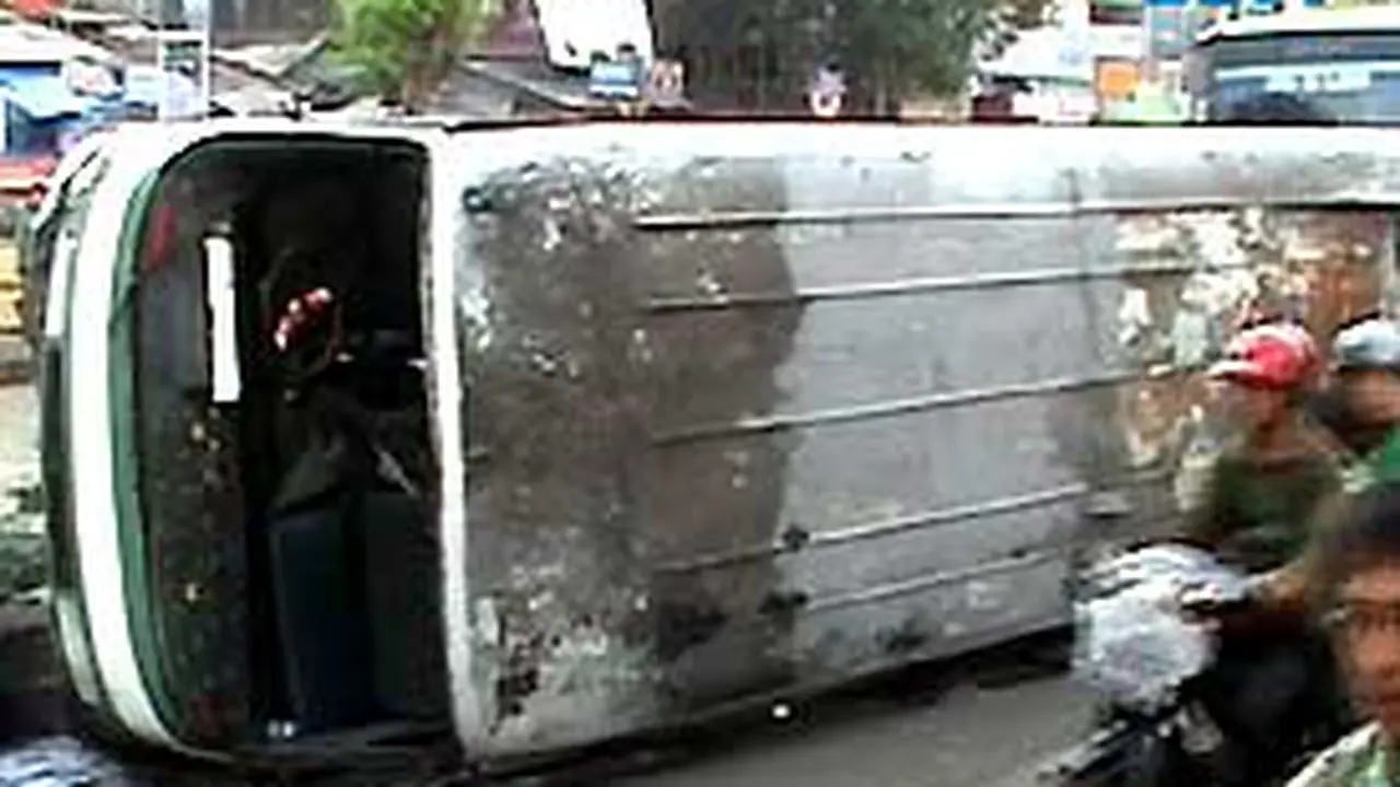 090202abusguling.jpg
