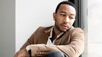 John Legend langsung mengiyakan ketika diminta berkolaborasi dengan Kelly Clarkson.