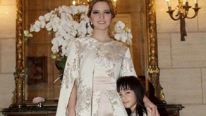 Kenapa Putri Nia Ramadhani Ingin Tinggal Lama di Rumah 