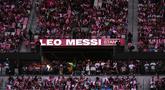 Inter Miami memberikan penghormatan untuk pemainnya Lionel Messi dengan menamai salah satu sisi tribune mereka dengan nama sang pemain. (AP Photo/Lynne Sladky)