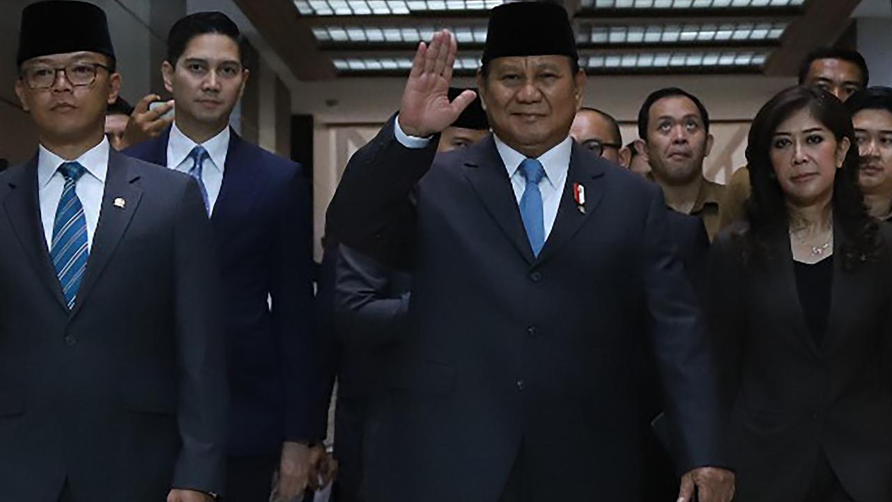 VIDEO: Hasil Survei, Gara-Gara ini Kepercayaan Presiden Hingga TNI Turun Peringatan Untuk Prabowo