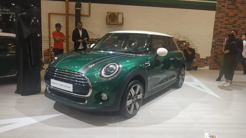 MINI Cooper Edisi Khusus Melantai di GIIAS 2019 (Arief A/Liputan6.com)