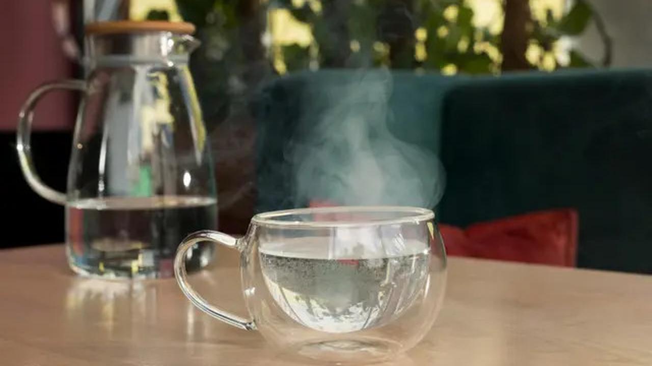 Segelas Air Hangat Bisa Bantu Nafsu Makan Kembali dan Meredakan Flu