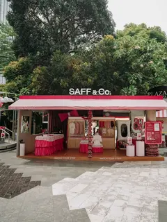 ALENCINE & MECHLINE, dua koleksi terbaru SAFF & Co. yang merayakan keunikan perempuan melalui karakter aroma dan desain kemasan artistik. (Foto/Dok: SAFF & Co)