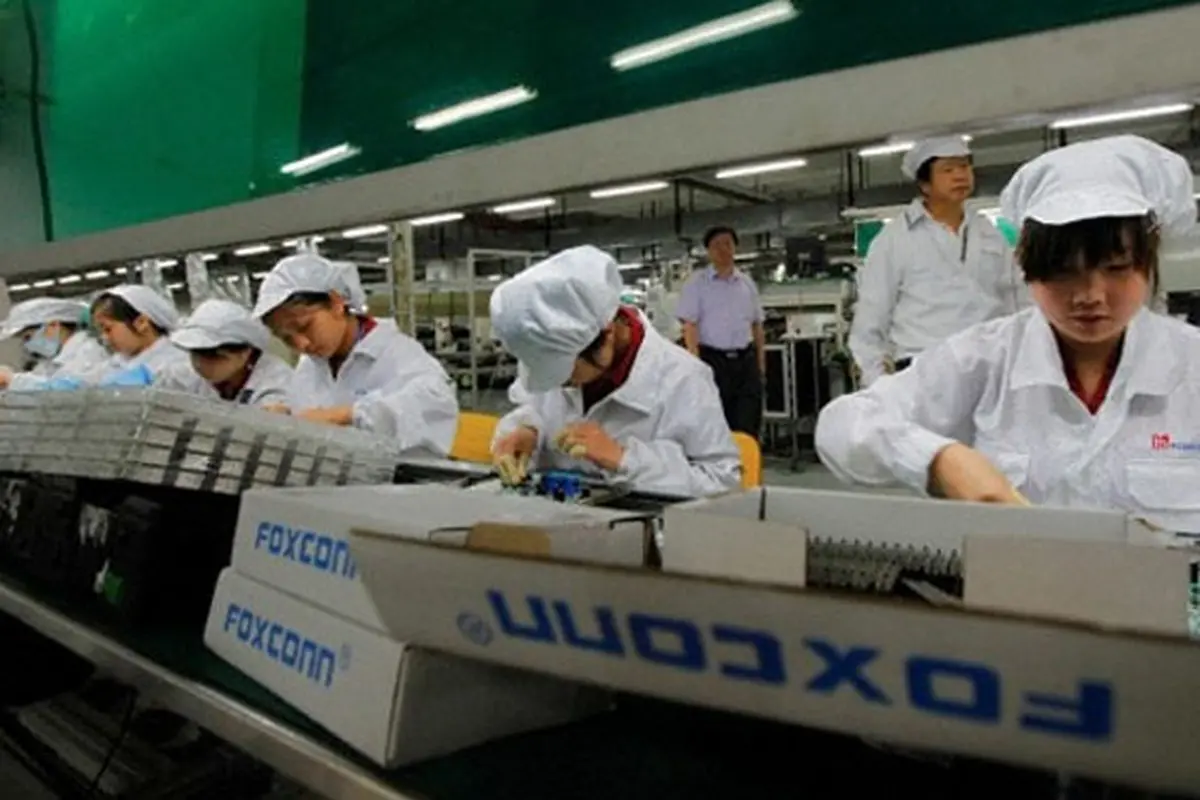 Produksi Menurun, Foxconn Bakal Kurangi Karyawan