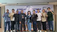 Direktur ATVI, Dr.Melitina Tecoalu (tengah) bersmaa pesiden TDA Eko Desriyanto, keempat dari kiri, dan para pimpinan TDA Jakbar. (Doc: Istimewa)