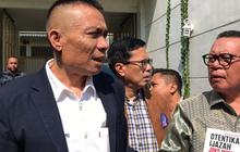 Rismon Sianipar Mendadak Sambangi Kediaman Jokowi, Ada Apa?