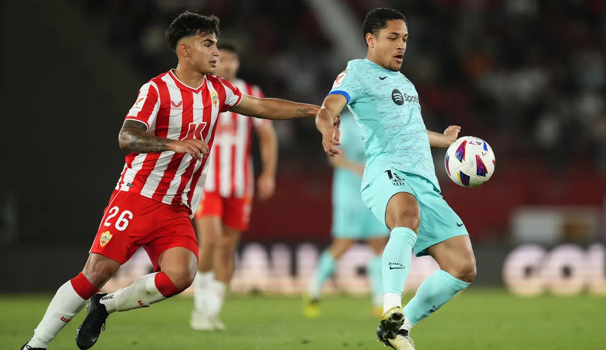 Berkat hasil ini, Barcelona semakin kokoh di peringkat dua klasemen dengan poin 79. (AP Photo/Jose Breton)