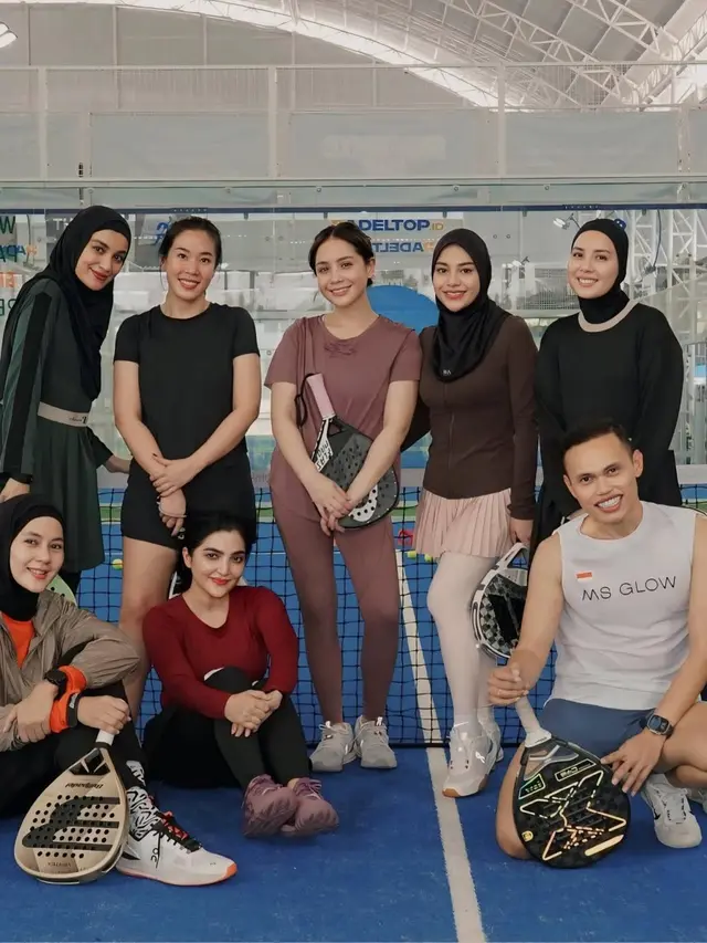 Potret Wajah Polos Paula Verhoeven Main Padel Bareng Geng Cendol, Pancarkan Cantik Natural Tanpa Makeup