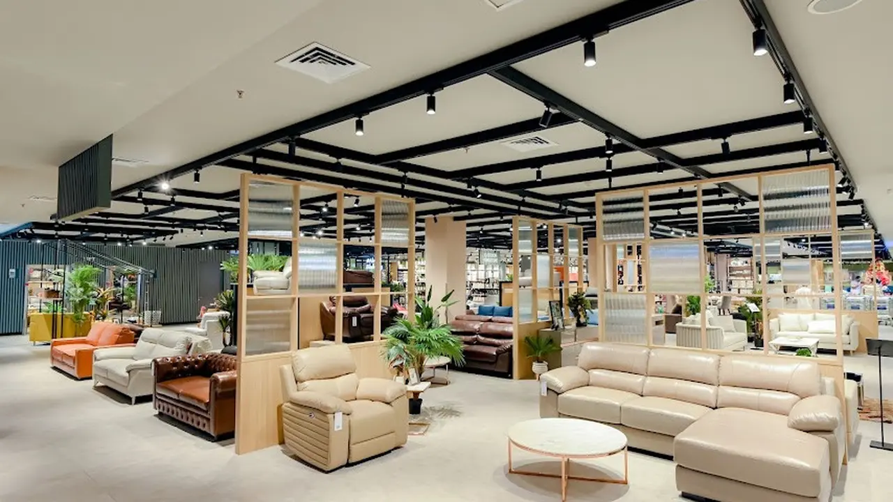 Mencari Inspirasi Kado Akhir Tahun di Gerai Furnitur Asal Thailand