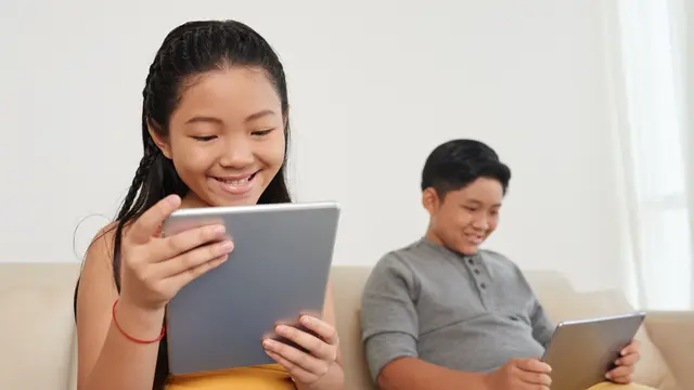 Kebebasan anak untuk memilih kegiatan yang diinginkan