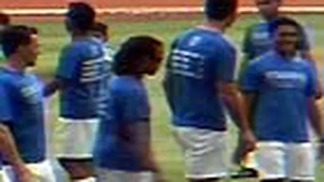 Bintang Sepakbola Dunia Berbagi Ilmu