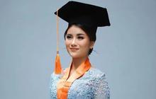 Potret Ina Marika Sukses Wisuda dan Raih Gelar Sarjana, Menyelami Peran Sebagai Ibu dan Artis FTV