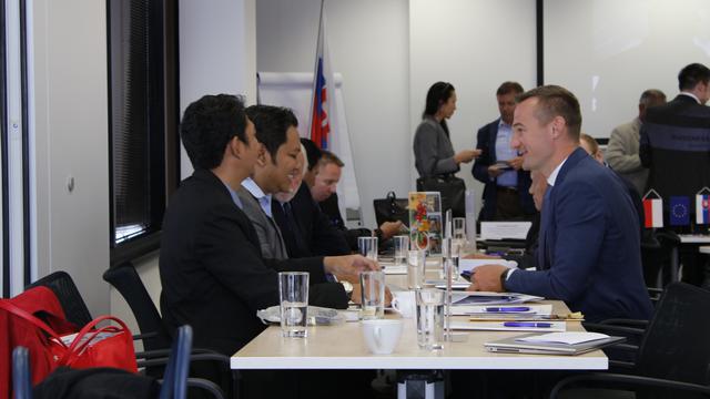 Forum Bisnis di Bratislava. (Dokumentasi KBRI Bratislava)