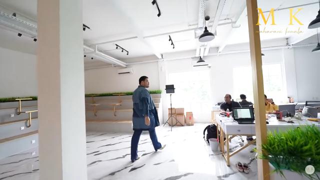 Kantor baru Maharani Kemala di Jakarta.