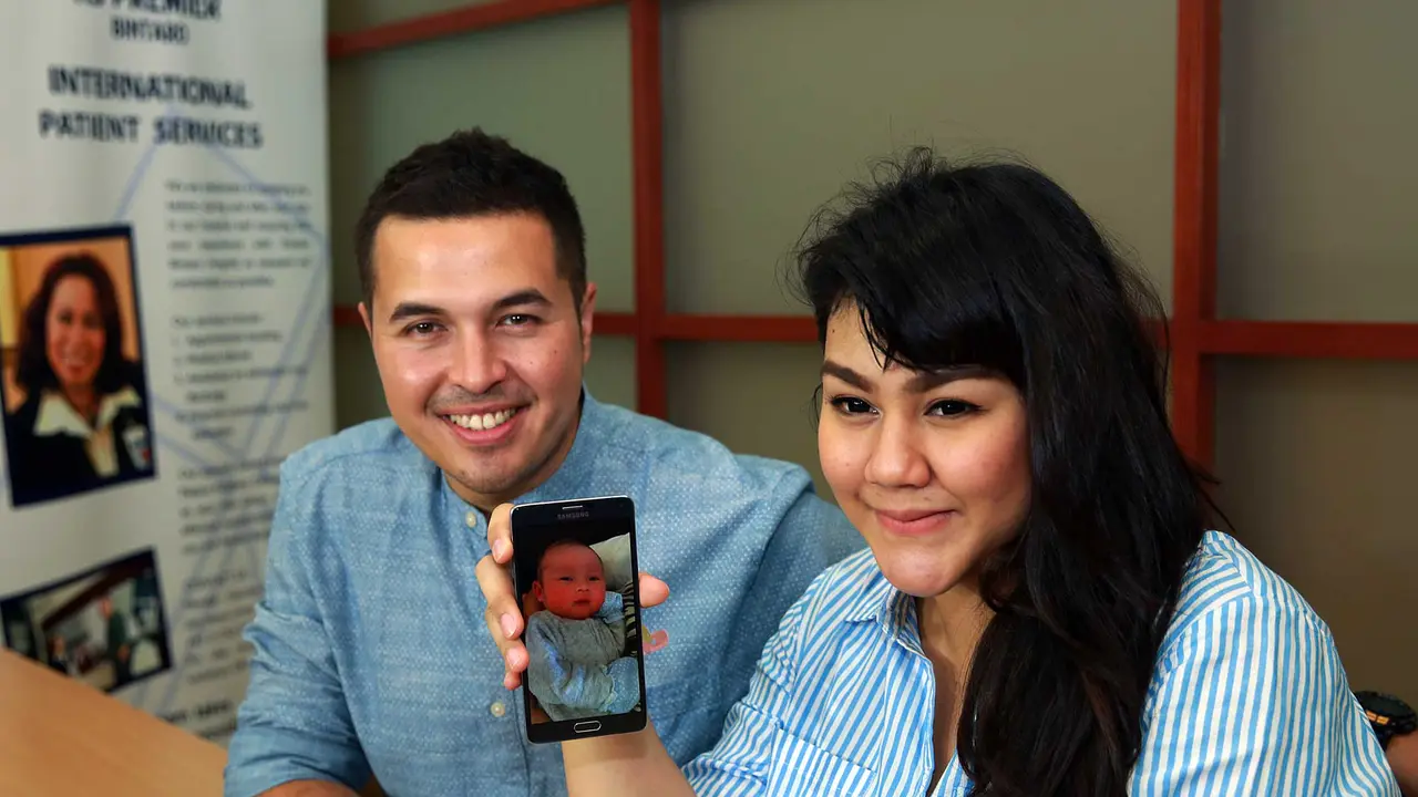Sissy Priscillia dan Rifat Sungkar