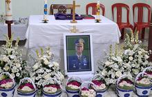 Terpukul, Isak Tangis Orang Tua Ceritakan Tewasnya Kolonel Antonius Akibat Ledakan Amunisi di Garut