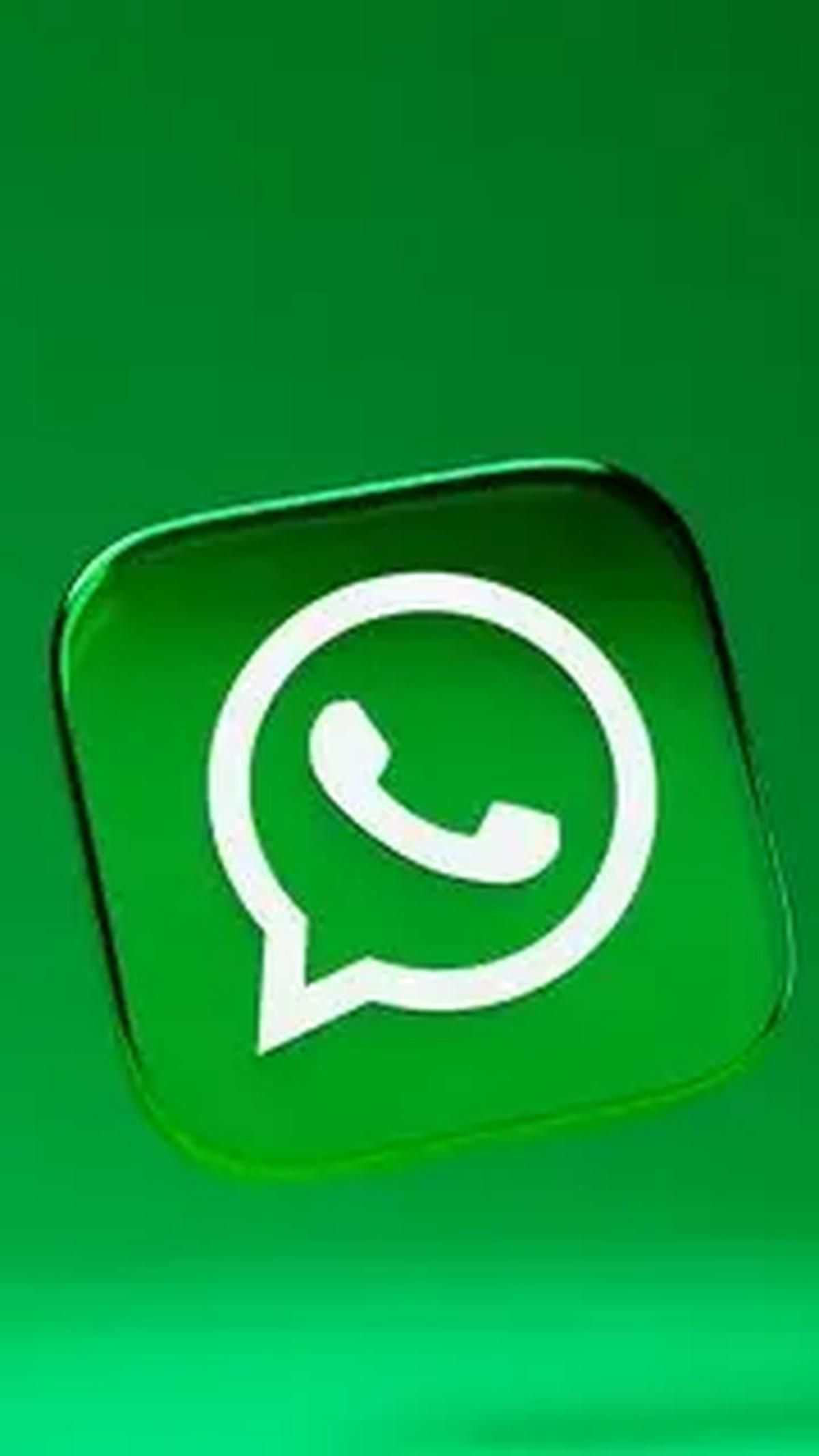 Pihaknya juga menduga video mesum itu awalnya beredar melalui jejaring whatsapp dan diteruskan hingga menyebar di media sosial. "Diduga lewat via whatsApp dan diteruskan, seperti itu," imbuhnya.