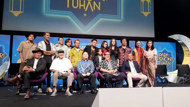 [Fimela] Para Pencari Tuhan Jilid 16