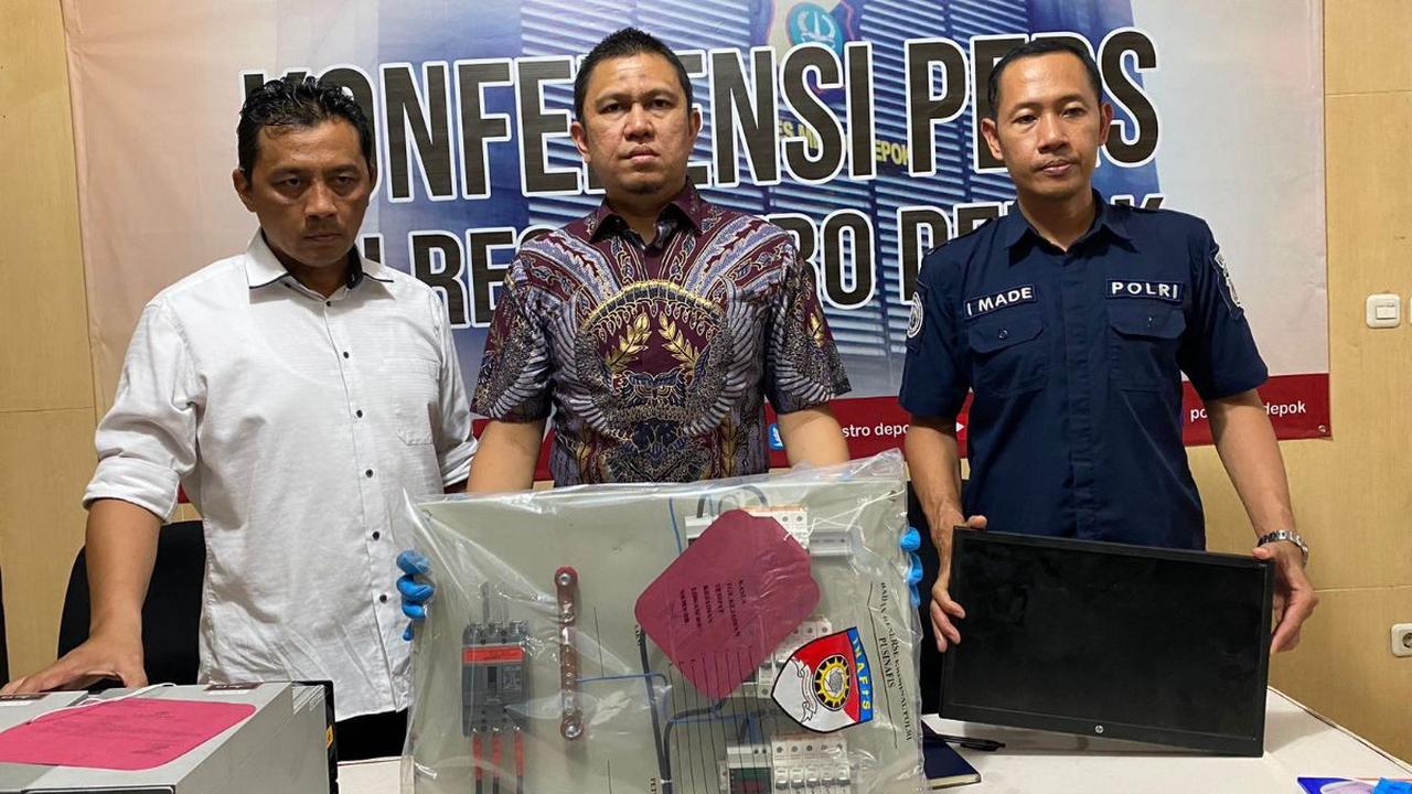 Berdasarkan pengakuan dari pelaku, mesin mining atau mesin penambang beroperasi di ruko selama 24 jam setiap hari. Pelaku menyewa ruko seharga Rp40 juta per tahun.<br>