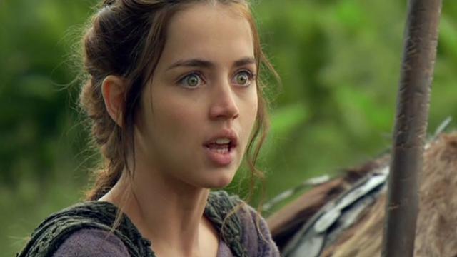 Ana De Armas Bintang Film Knives Out Yang Jadi Cewek James Bond Showbiz Liputan6 Com