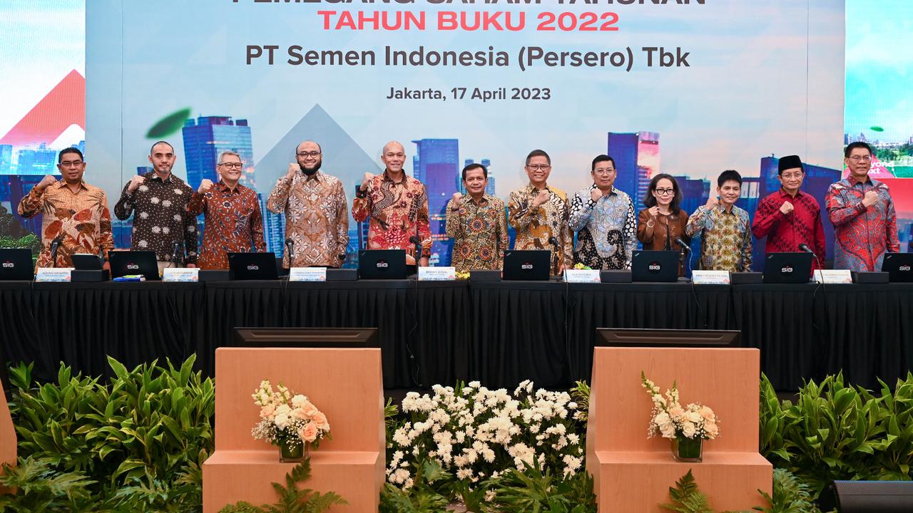 Rapat Umum Pemegang Saham Tahunan (RUPST) PT Semen Indonesia Tbk (SMGR), Senin (17/4/2023). (Foto: Semen Indonesia)