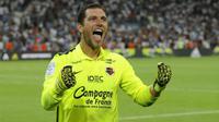 Video highlights penyelamatan gemilang kiper Caen, Remy Vercoutre pada laga melawan Montpellier.