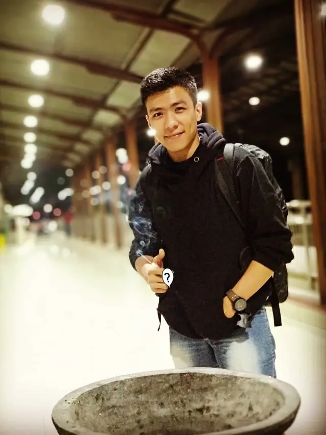 6 Potret Romeo Bamby Cardino, Driver Ojol yang Ngaku Anak Aktor Senior Piet Pagau