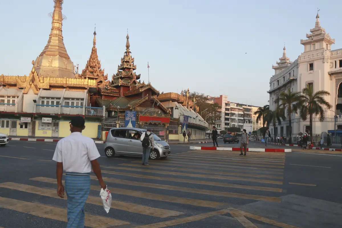Suasana Myanmar di Tengah Isu Kudeta Militer