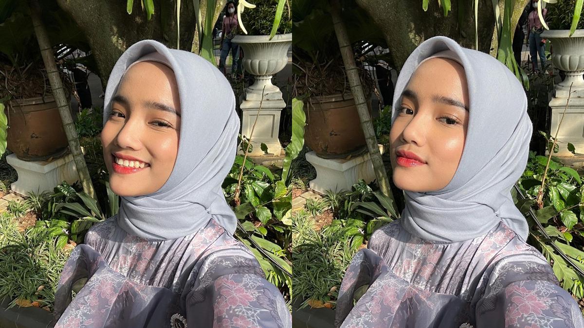 6 Pesona Fuji Berhijab Putih Elegan di Momen Pengajian Frans Faisal, Dipuji Cantiknya MasyaAllah