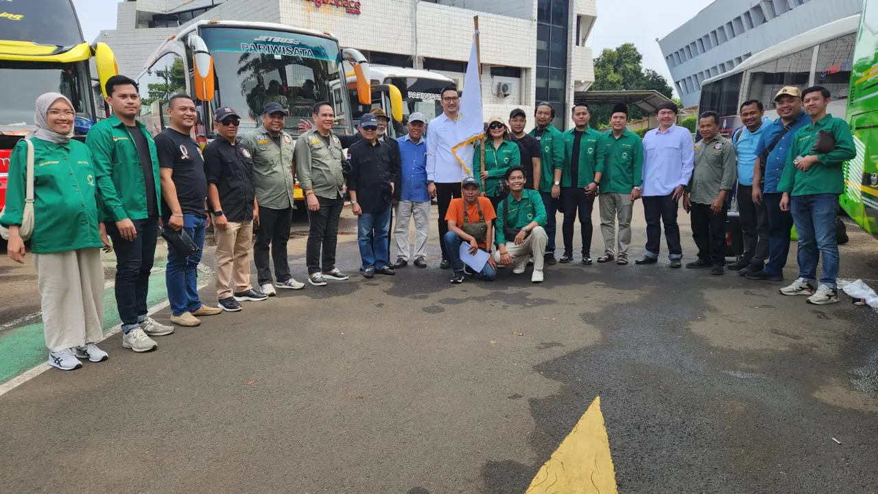 Dewan Pimpinan Pusat Kesatuan Angkatan Muda Sriwijaya (DPP KAMSRI) periode kepengurusan 2021-2024 menggelar kegiatan mudik gratis bagi masyarakat Sumatera bagian Selatan.