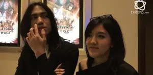 Ditemui usai nonton film star wars, Ify eks Blink dan Gerald Barasuara makin kompak.