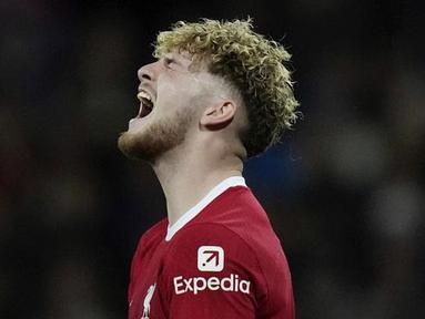 Pemain Liverpool, Harvey Elliott, meluapkan kekecewaan setelah ditaklukan Toulouse pada pekan ke-4 Grup E Liga Europa 2023/2024 di Stadium de Toulouse, Jumat (10/11/2023). The Reds kalah dengan skor 2-3. (AP Photo/Thibault Camus)