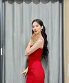 Seohyun SNSD memilih gaun merah saat menjadi host event bergengsi The Fact Music Awards 2022 (Foto: IG @seojuhyun_s)